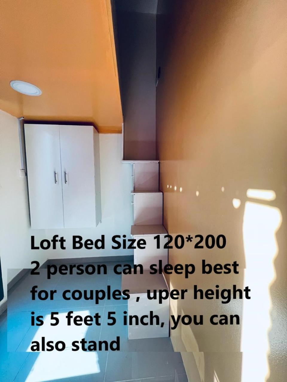 Moon Backpackers Burjman Exit 2, Family Partitions, Loft Partitions, Apartment Dubai Exterior photo
