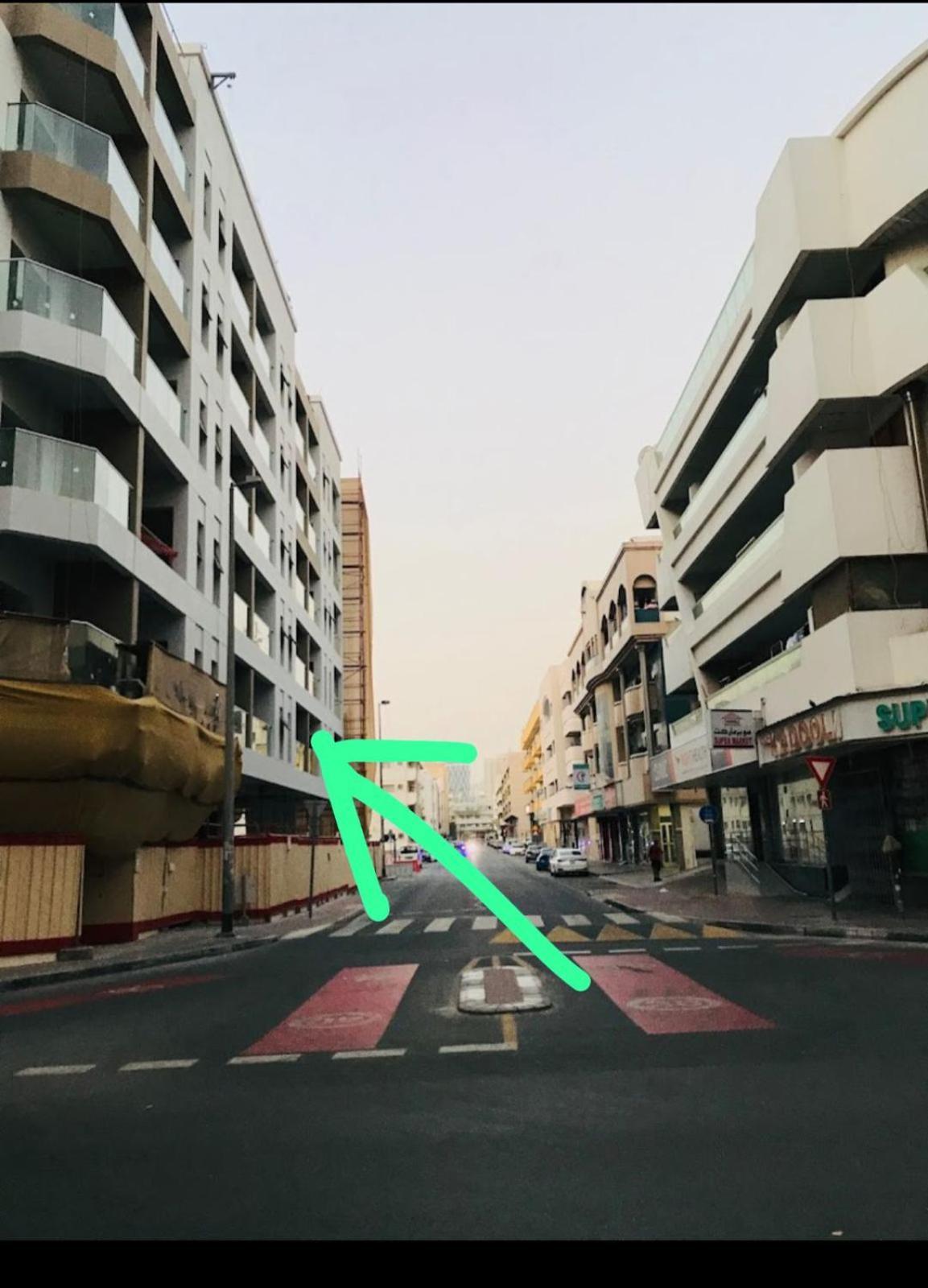 Moon Backpackers Burjman Exit 2, Family Partitions, Loft Partitions, Apartment Dubai Exterior photo